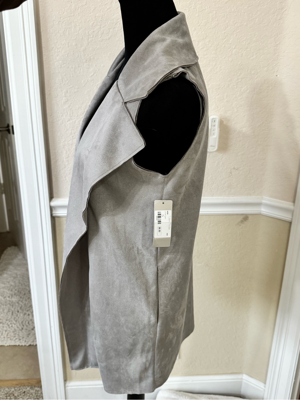 NWT Light Gray Faux Suede Sleeveless Longline Trench Vest - Picture 6 of 10